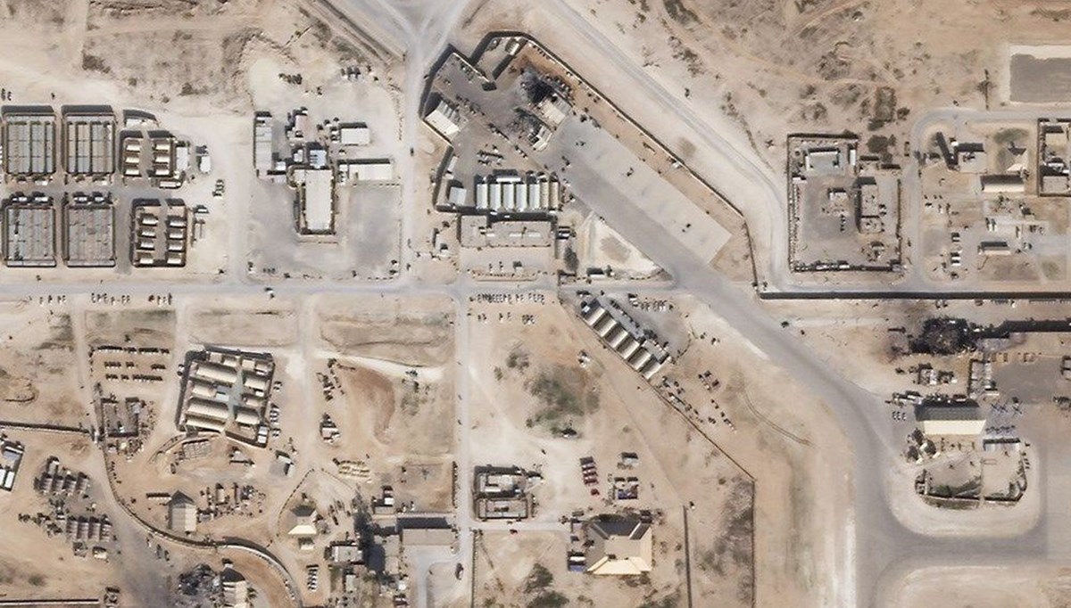 SON DAKİKA HABERİ: Irak'ta ABD askerlerinin bulunduğu üsse 10 roket atıldı