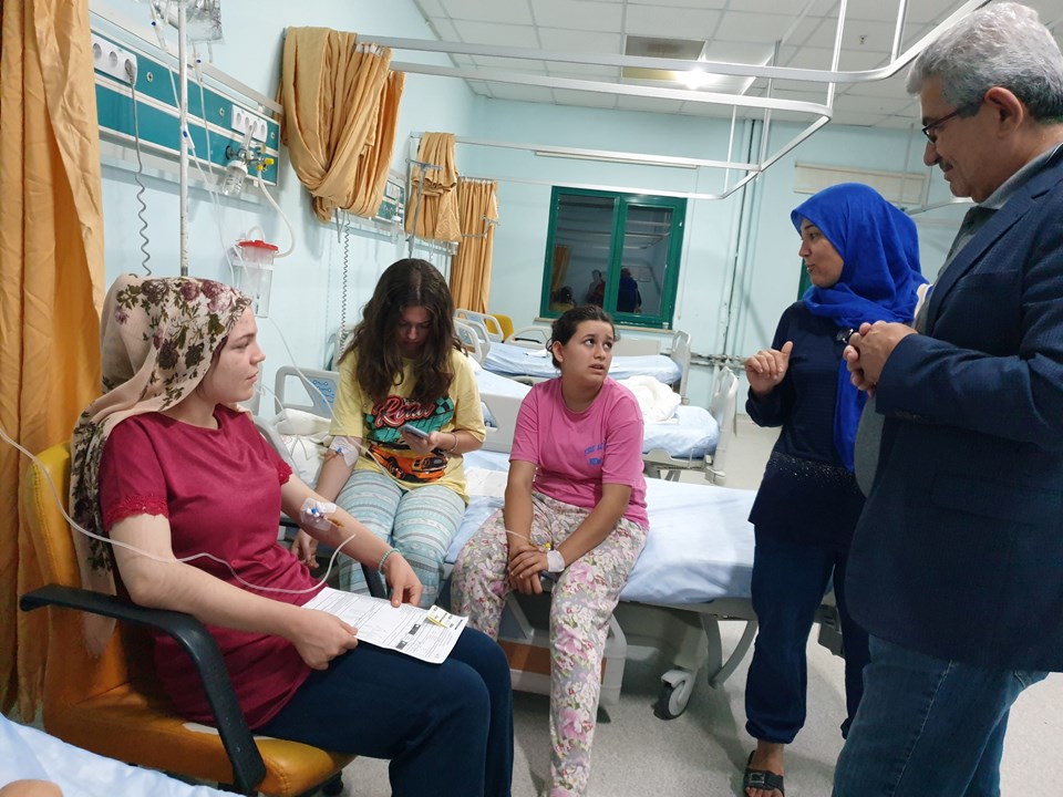 Osmaniye'de yurtta kalan 35 öğrenci zehirlendi - 1