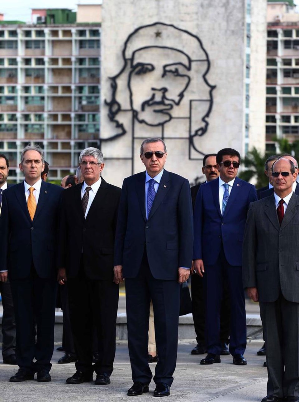 Erdoğan, Havana’ya cami projesini Kübalı yetkililere sundu - 2