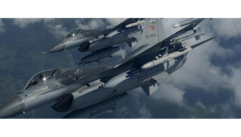 TSK: Kuzey Irak'ta 12 PKK hedefi imha edildi