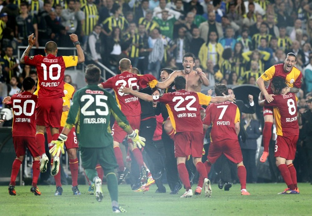 Fenerbahce Sk On Twitter 19 Sampiyonlugumuz Uzerinde Hayat Buluyor Sampiyonluk Tisortleri Fenerium Da Http T Co 3eep9hrhtp Http T Co Q5yaan1p6n