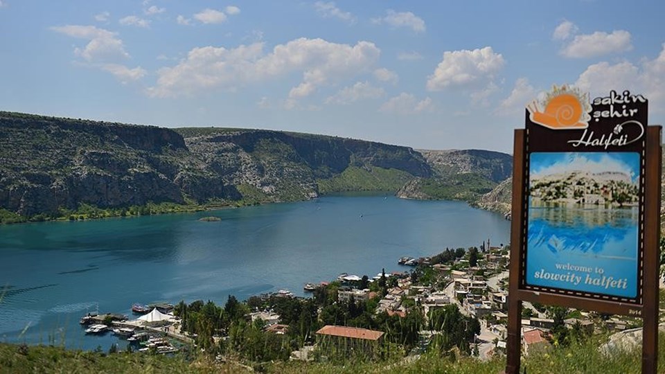 Şanlıurfa'da huzurun ve sessizliğin adresi Halfeti turizmde hedef büyüttü - 1