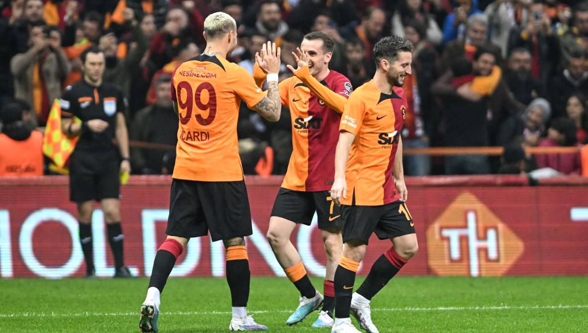 Galatasaray, Antalyaspor karşısında hata yapmadı