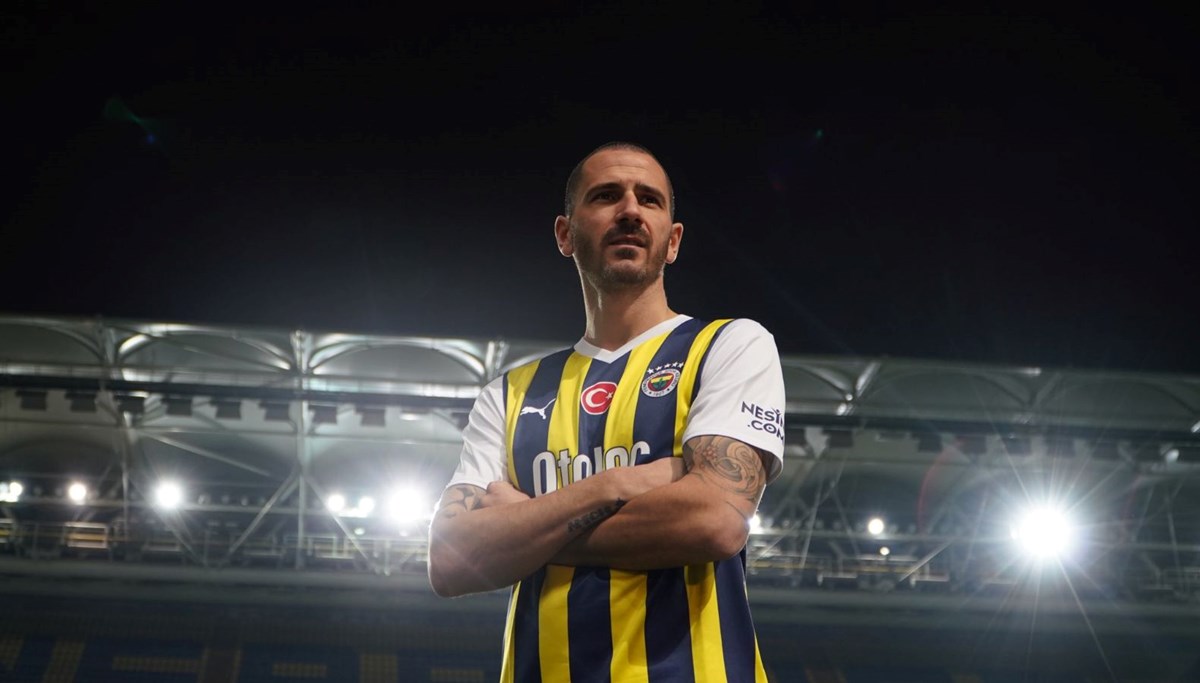 Fenerbahçe, İtalyan savunmacı Bonucci'yi kadrosuna kattı Fenerbahçe, İtalyan savunmacı Bonucci'yi kadrosuna kattı