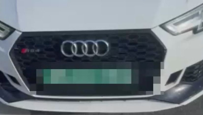 Sahte plaka ve çakarlı otomobile para cezası