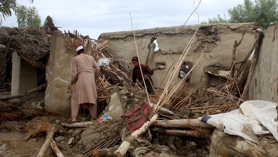 Afganistan'da sel 50 ölü 36 yaralı