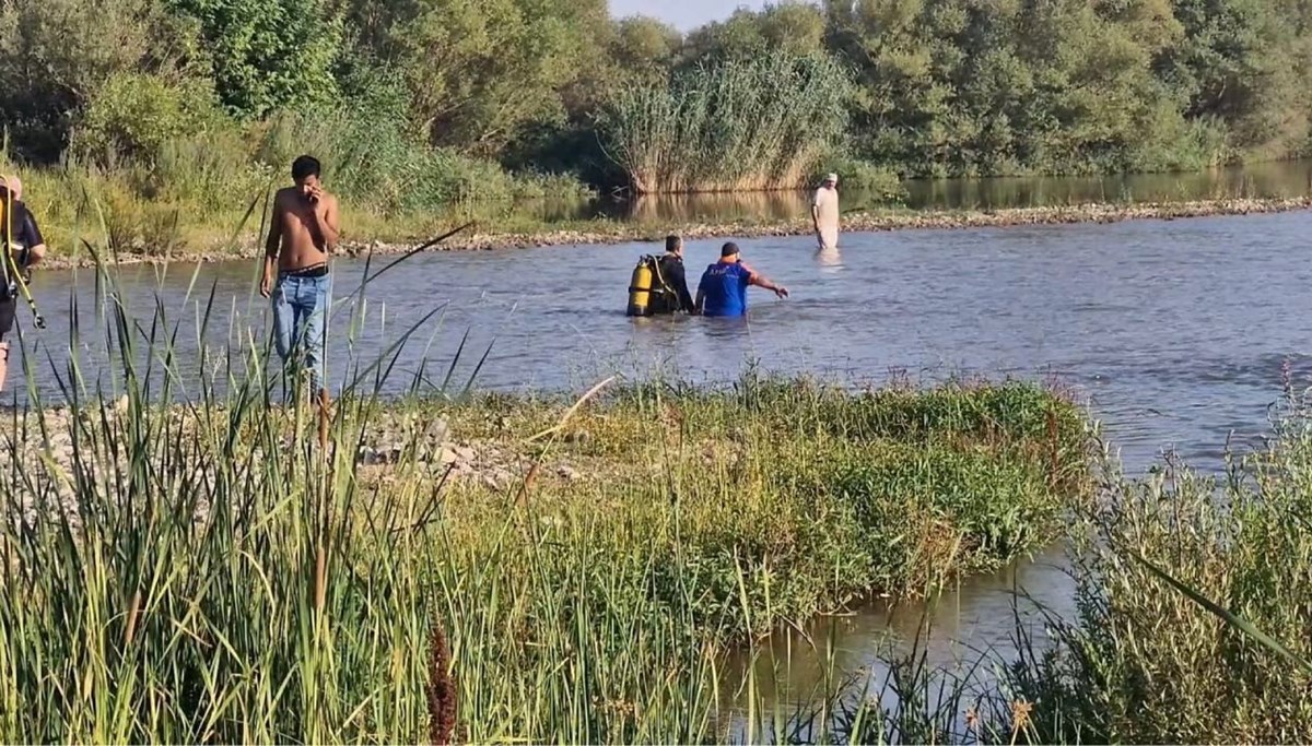 Dicle'de kayıp genç aranıyor