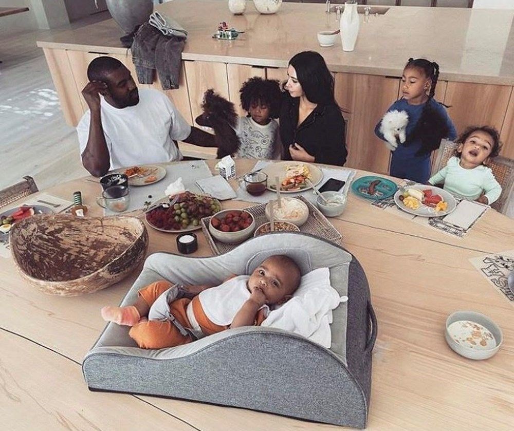 Kim Kardashian, Kanye West'in kendisine vurduğunu iddia etti - 7