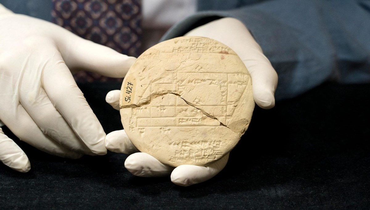 Uygulamalı geometrinin en eski örneği 3 bin 700 yıllık kil tablette keşfedildi: Trigonometrinin Pisagor'dan bin yıl önce keşfedildiği kanıtlandı