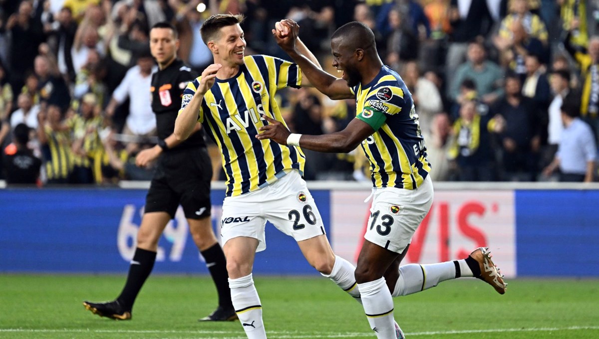 Fenerbahçe'nin yeni sezon forma sponsorları belli oldu