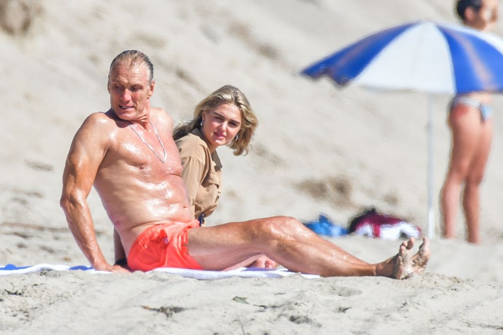 Rocky filminin yıldızı Dolph Lundgren 38 yaş küçük nişanlısıyla tatilde - 6