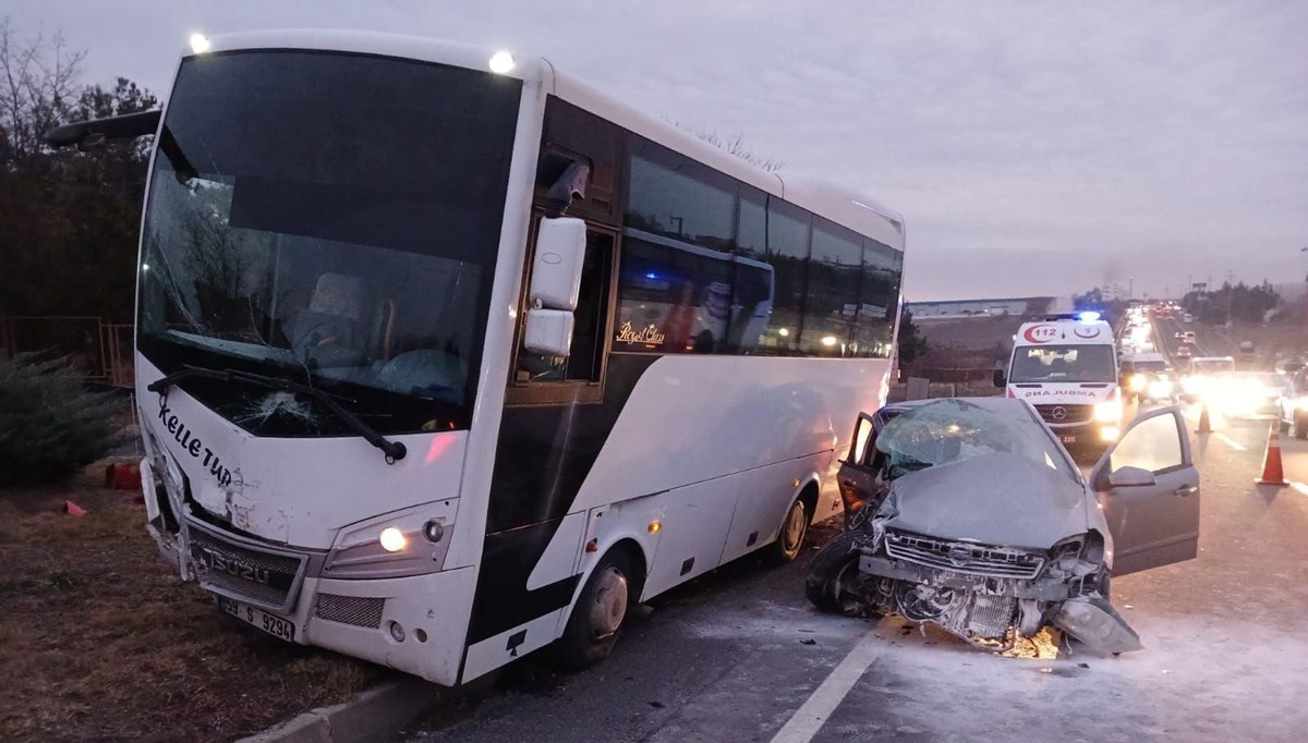 Tekirdağ'da otomobil ile midibüs çarpıştı: 1 ölü, 5 yaralı