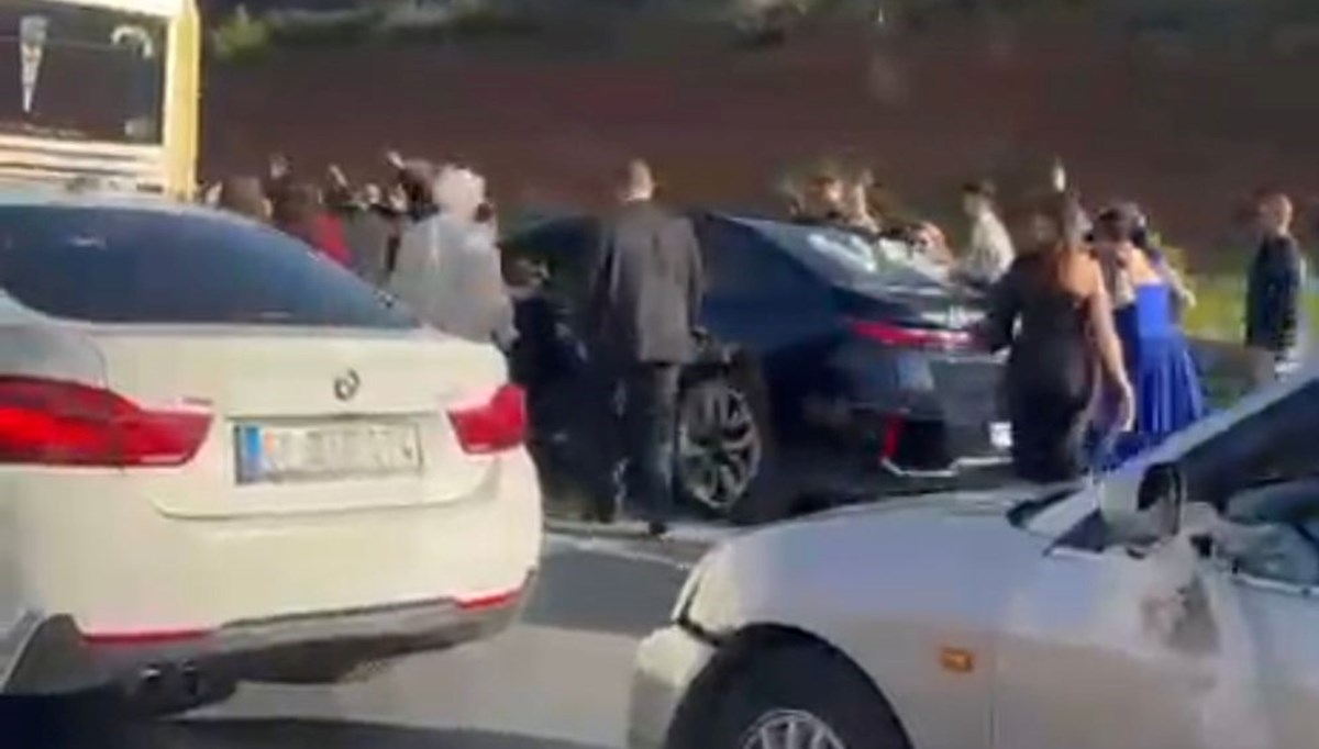 Yine düğün konvoyu krizi Yine düğün konvoyu krizi