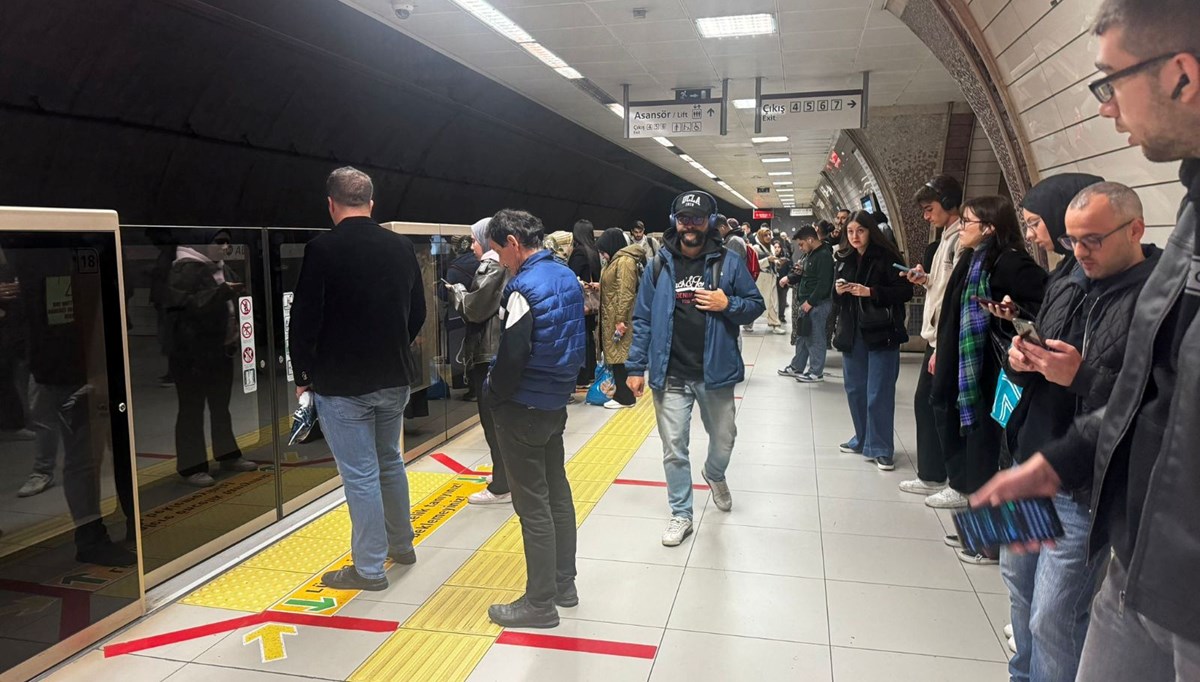 Üsküdar-Samandıra Metro Hattı'nda arıza: Yoğunluk yaşandı