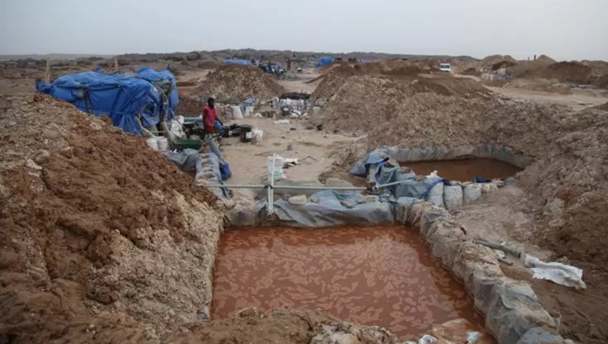 Mali'de kaçak maden faciası: 70 kişi öldü Mali'de kaçak maden faciası: 70 kişi öldü