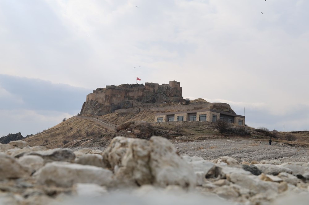 Pertek Kalesindeki sular çekildi: Askeri nizamiye gün yüzüne çıktı 79 qFQIFz6u7UmSq8kr9uS3Qw