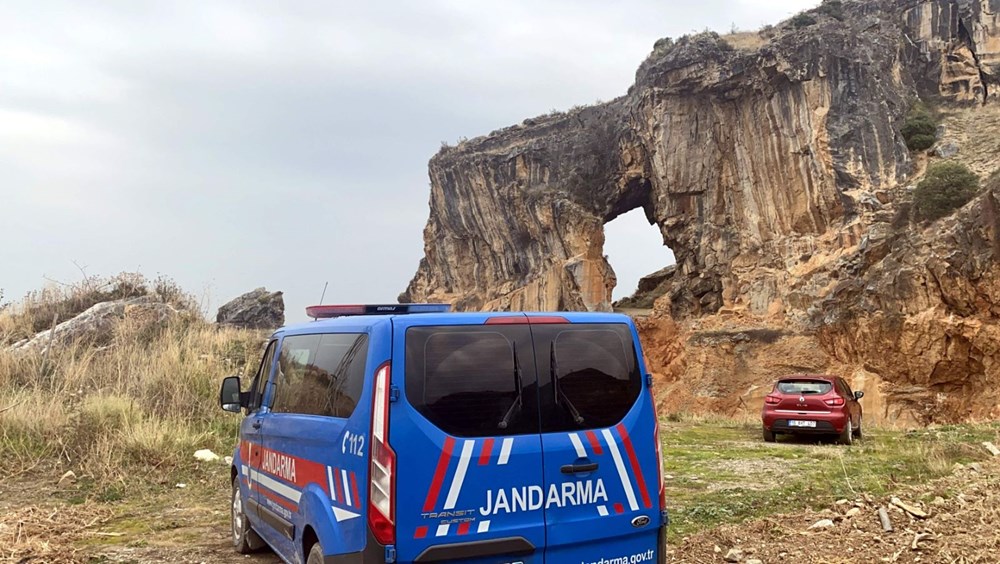 2 bin yıllık Herkül'ü delik deşik ettiler - 6