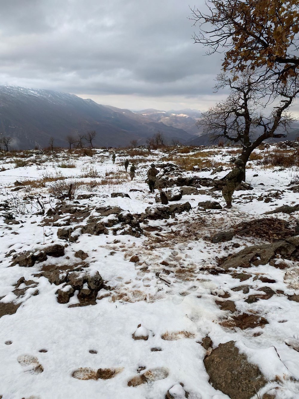 Eksi 25 derecede vatan nöbeti - 4