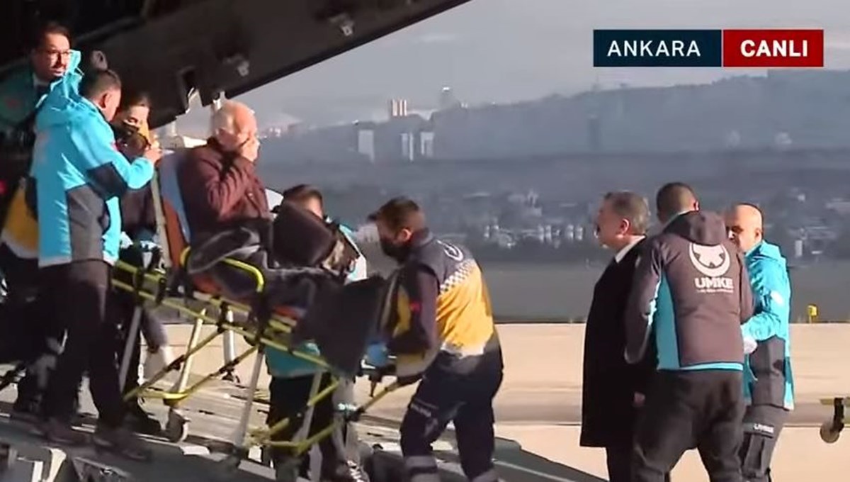 61 Gazzeli hasta tedavi için Türkiye'ye getirildi 61 Gazzeli hasta tedavi için Türkiye'ye getirildi