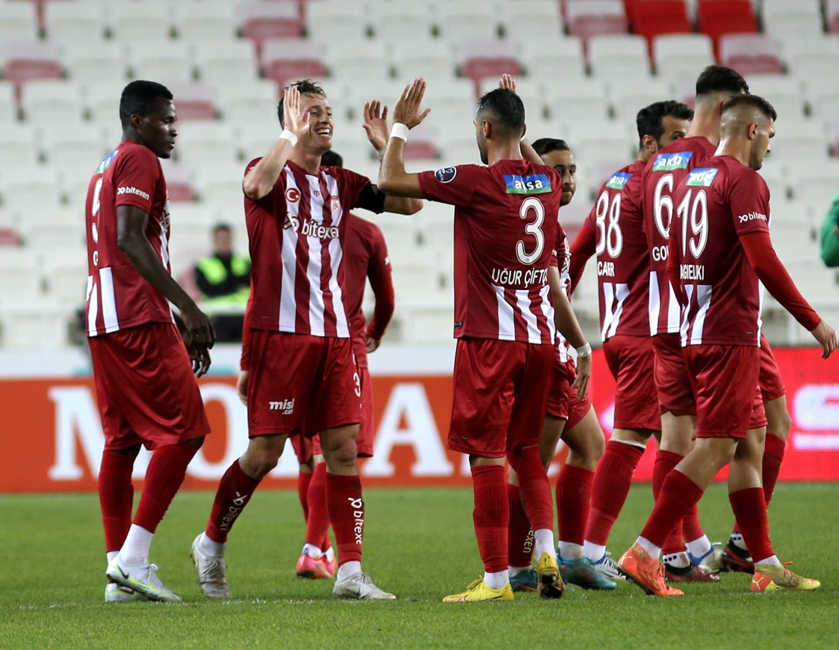 Fair Play/Adil Oyun Takım Ödülü: : Demir Grup Sivasspor