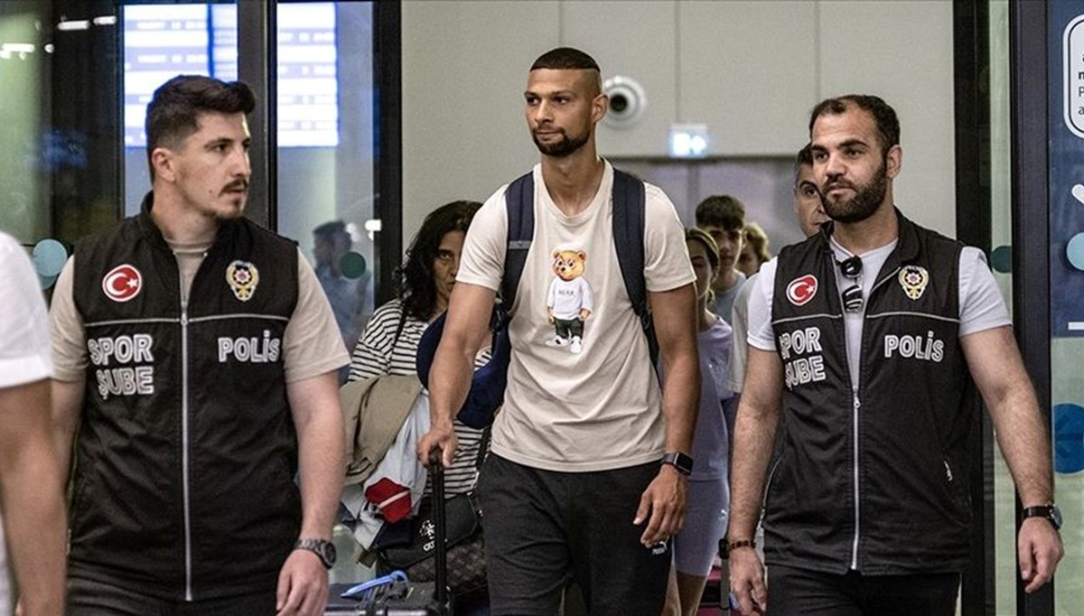 Trabzonspor Joaquin Fernandez'i KAP'a bildirdi Trabzonspor Joaquin Fernandez'i KAP'a bildirdi