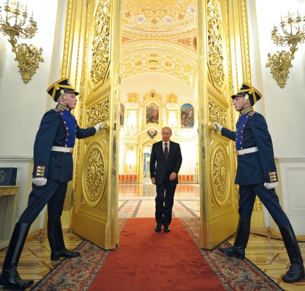 Putin'in arkasındaki adamlar - 1