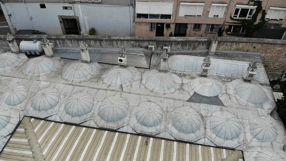 Üsküdar'daki 472 yıllık tarihi camiiye klima ünitesi - 1