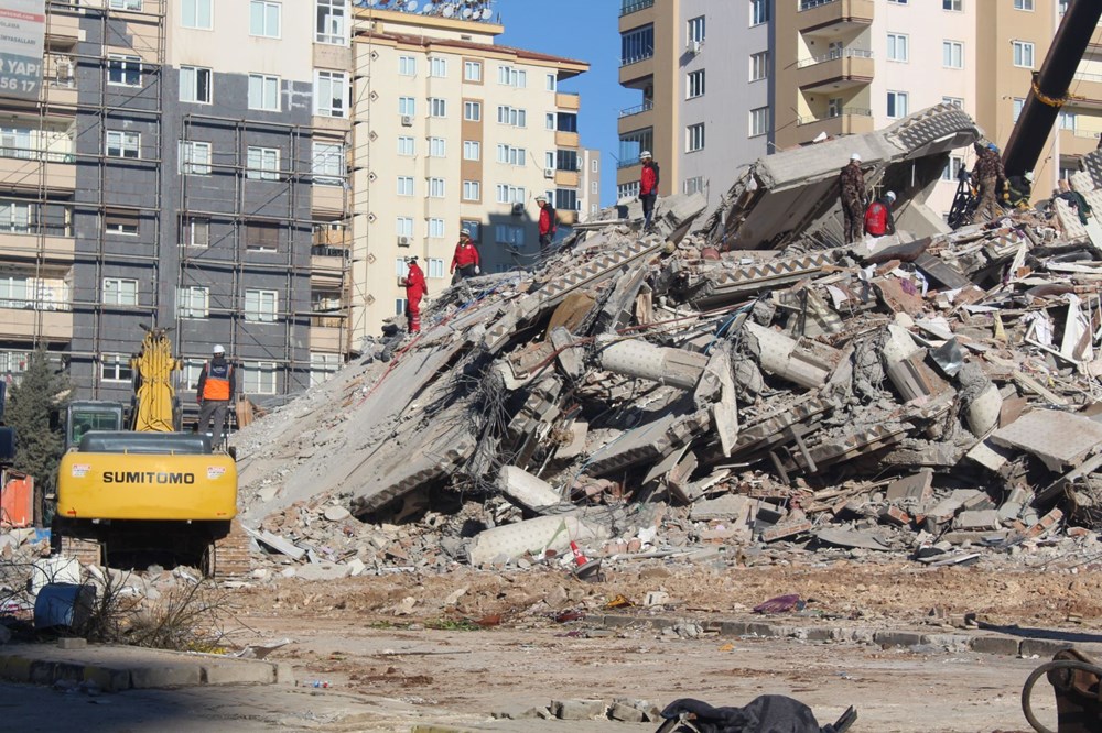 Depremde yıkılan Emre Apartmanı'nın kesilen kolon nedeniyle mahkemelik olduğu ortaya çıktı - 2