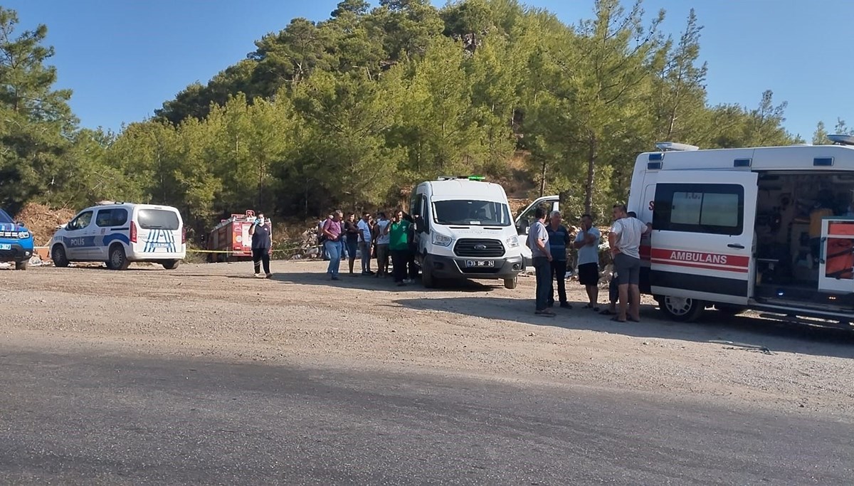 Çöpten çıplak erkek cesedi çıktı Çöpten çıplak erkek cesedi çıktı