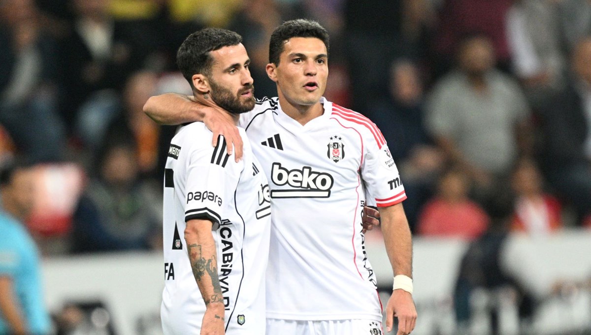 Beşiktaş’ı sırtlayan isim: Rafa Silva
