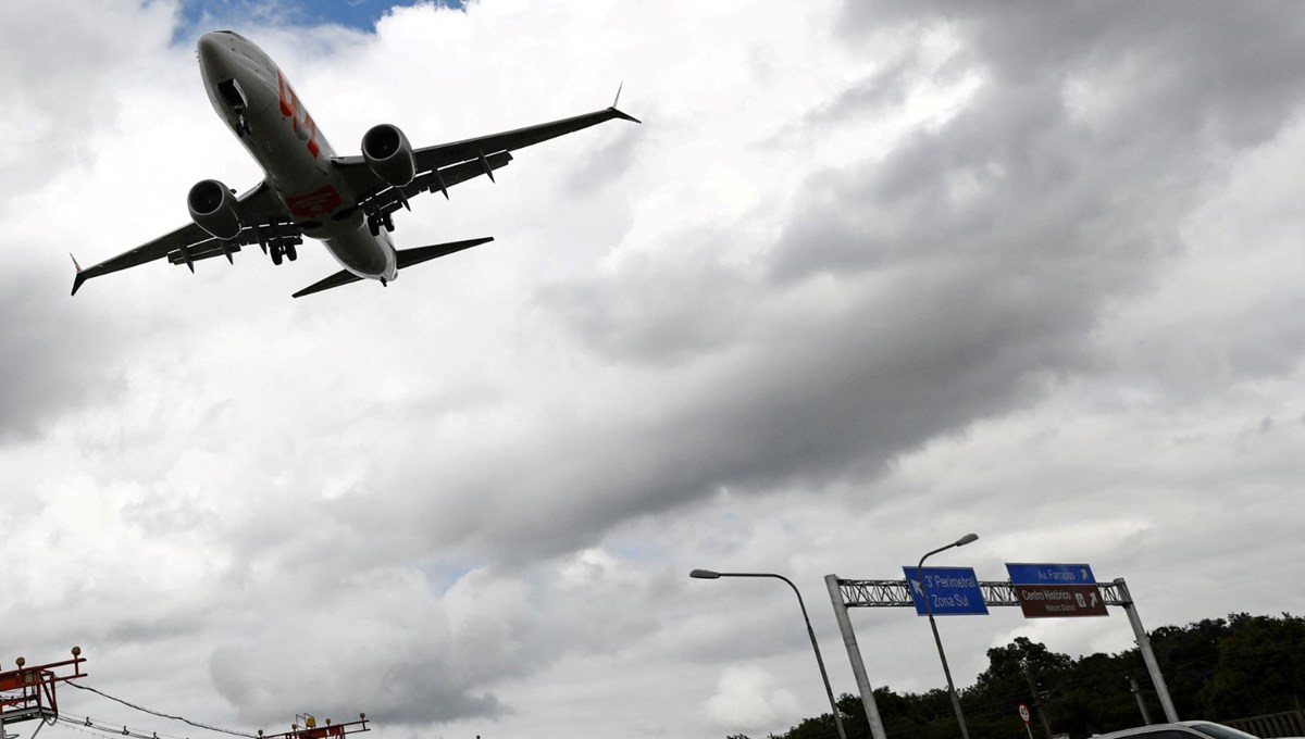 Moskova'da bir Boeing uçağı daha acil iniş yaptı Moskova'da bir Boeing uçağı daha acil iniş yaptı