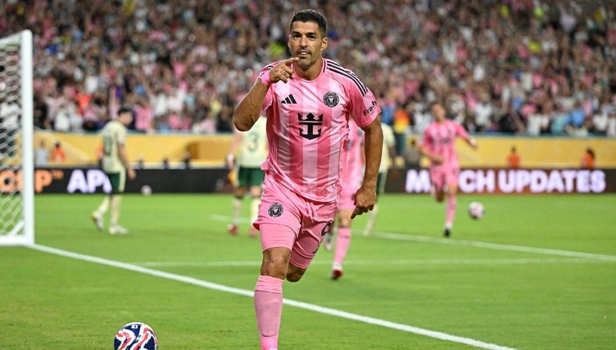 Luis Suarez'e 3 maç men