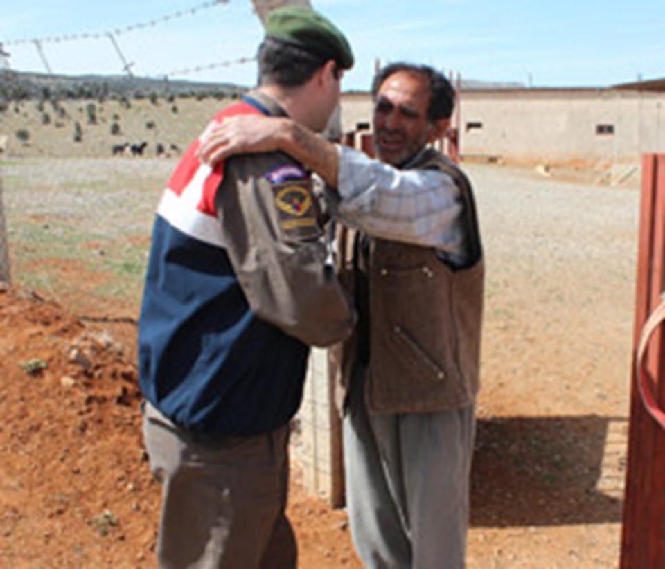 Sürüden ayrılanları jandarma buldu - 1