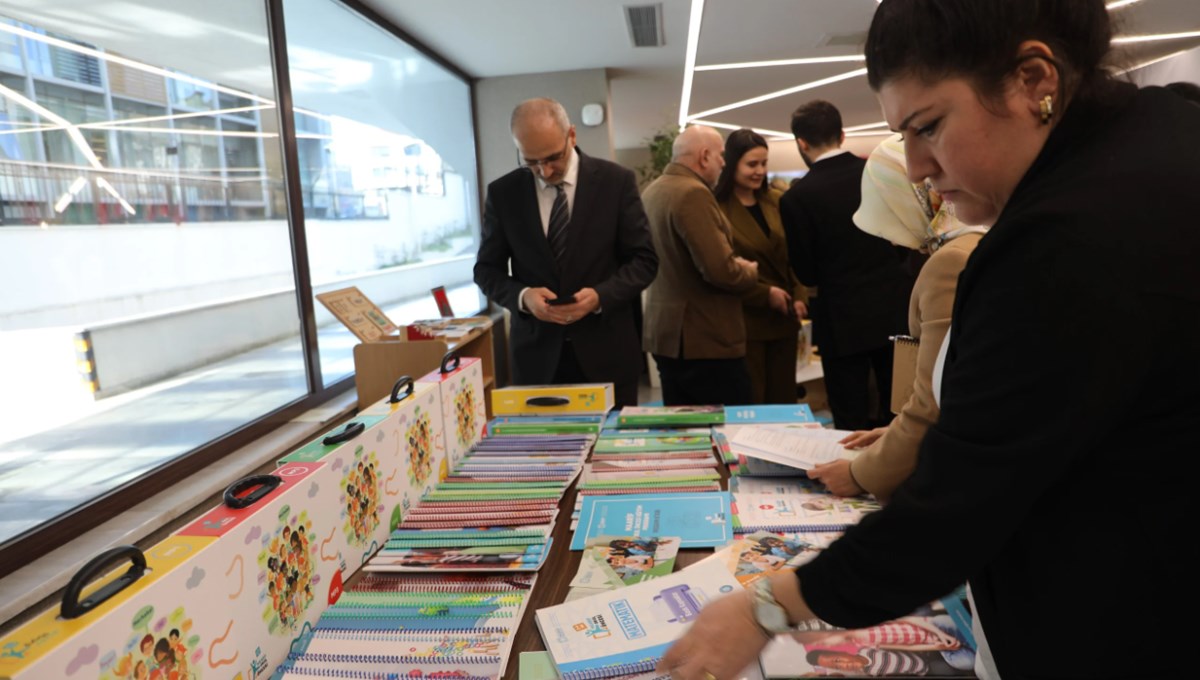 Maarif Vakfı okul öncesi çocuklar için 120 kitap tanıttı Maarif Vakfı okul öncesi çocuklar için 120 kitap tanıttı