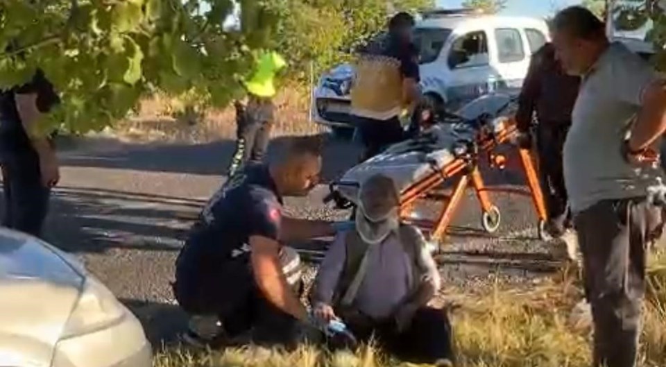 Nevşehir'de önünde namaz kıldığı aracın altında kaldı - 1