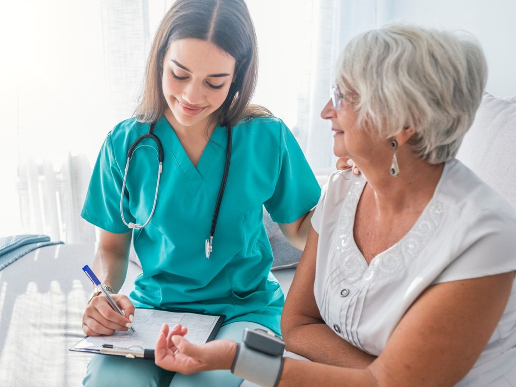 Evde Saglik Hizmeti Hastanin Hayatini Kolaylastiriyor Saglik Haberleri Ntv