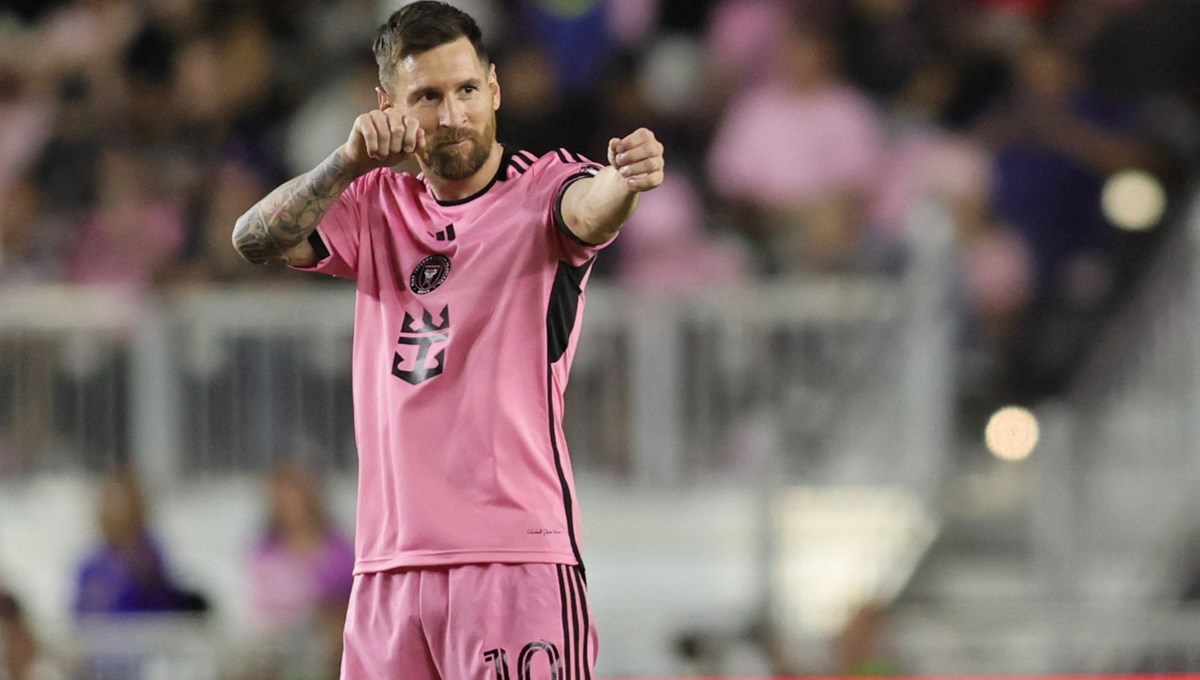 Messi'den 11 dakikada hat-trick: Inter Miami farklı kazandı