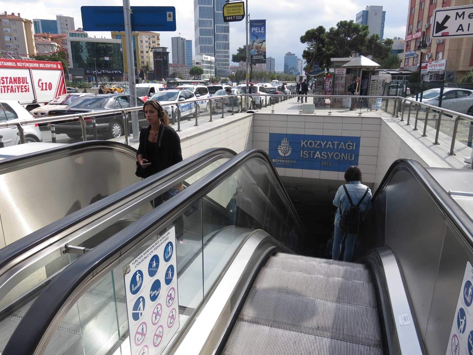 Kadıköy-Kartal Metro hattında intihar - 2