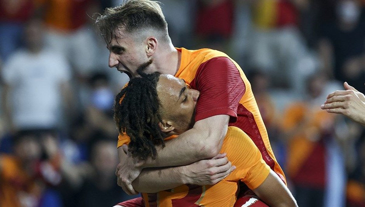  Galatasaray UEFA Avrupa Ligi'nde play-off turuna yükseldi