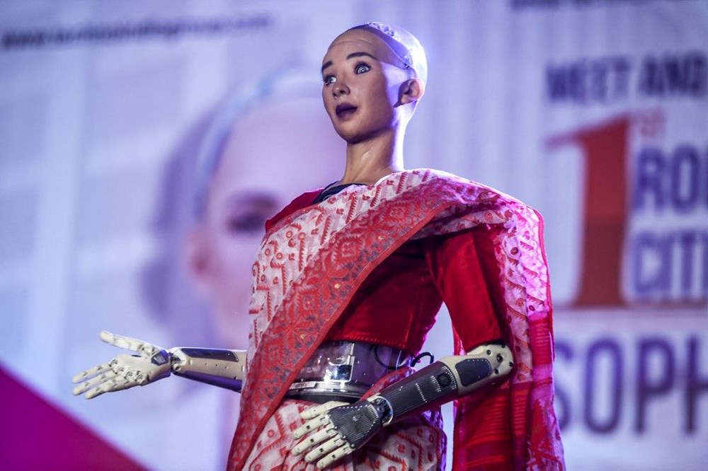 Robot Sophia'ya kardeş geldi: Robot hemşire Grace - 3