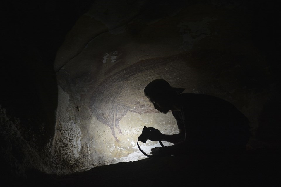 Endonezya’da dünyanın en eski mağara resmi bulundu - 1