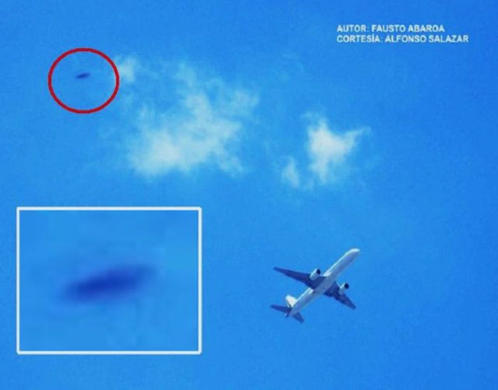 Настоящие инопланетяне на земле. Инопланетяне фото настоящие из космоса. Нло реальные фото. Нло глаза песня. Нло 2012 год.