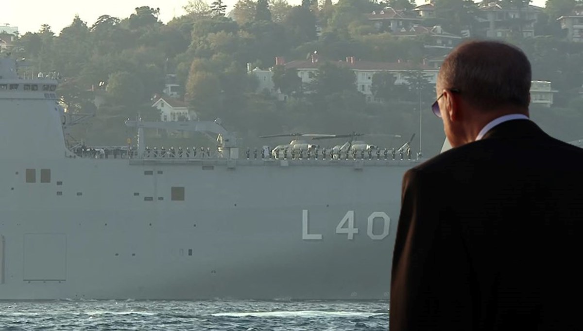 100. yılda 100 gemiyle boğaz geçişi | Erdoğan'a çimariva selamı 100. yılda 100 gemiyle boğaz geçişi | Erdoğan'a çimariva selamı