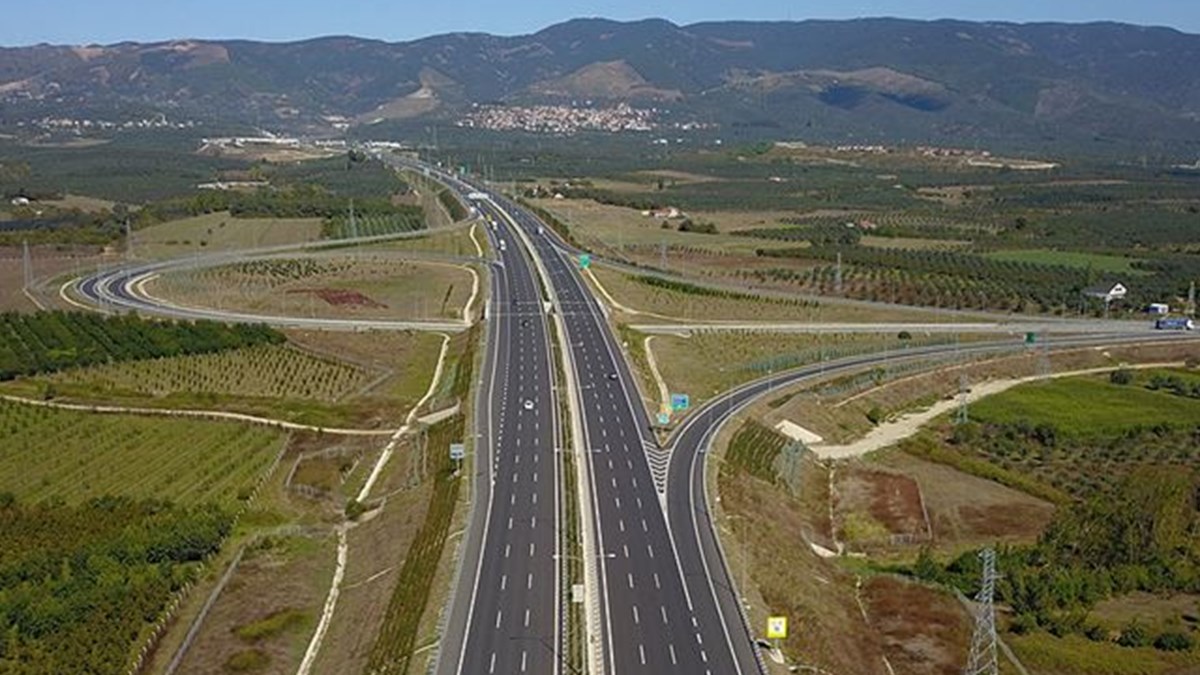 Istanbul Ile Izmir Arasi 3 5 Saate Dusuyor Ntv