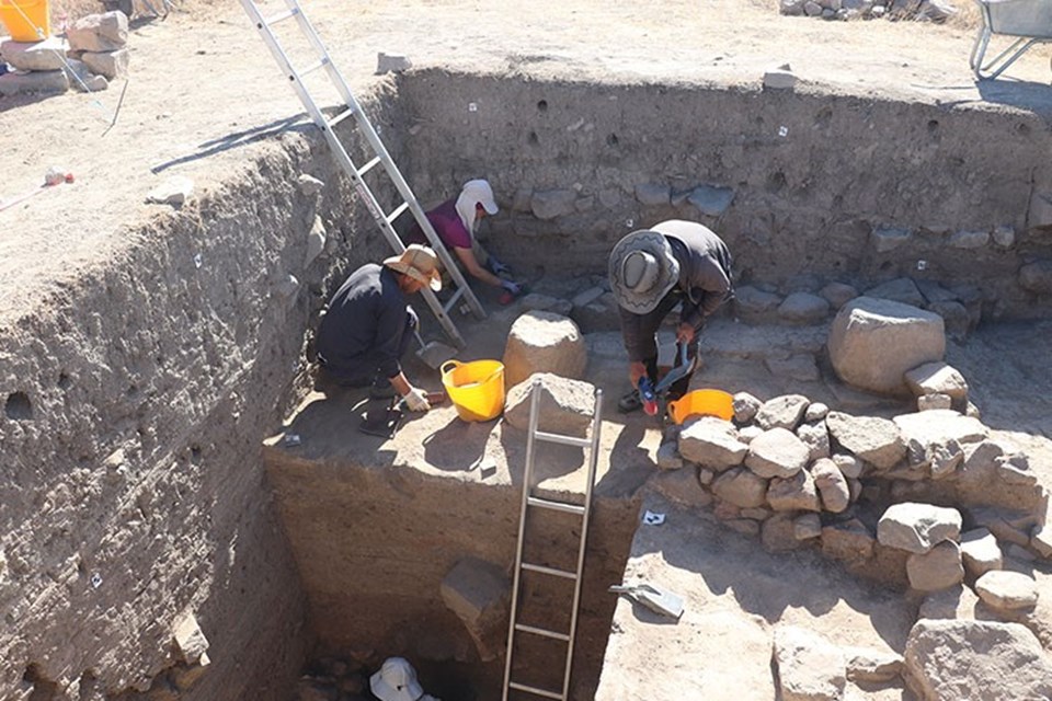 Uşaklı Höyük'teki kazı çalışmaları sürüyor - 2