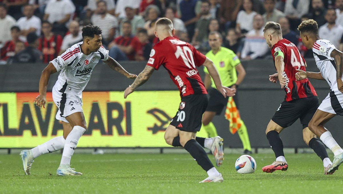 Beşiktaş, galibiyeti uzatmalarda kaçırdı Beşiktaş, galibiyeti uzatmalarda kaçırdı