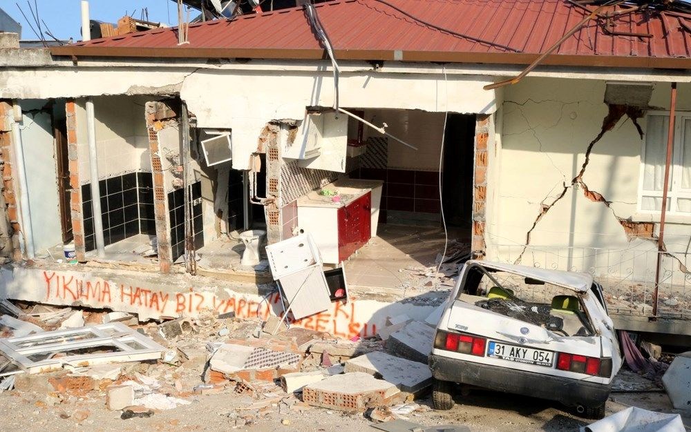 Prof. Dr. Osman Müftüoğlu deprem bölgesinde: Bundan sonra psikolojik enkazı kaldırmamız gerekiyor - 3