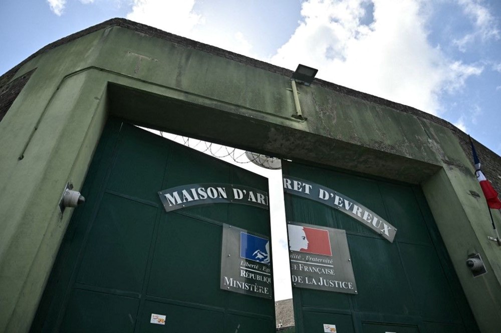 Fransa'da kanlı firar: Ülke "Sinek" için alarmda - 5