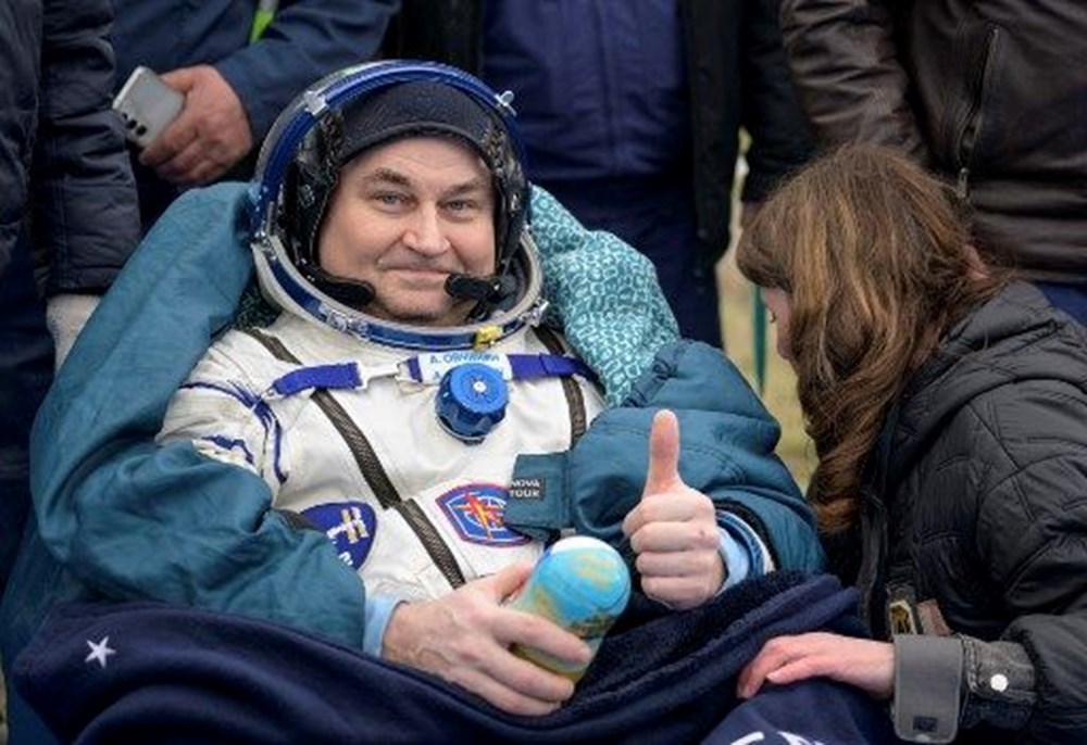 ABD'nin görevdeki en yaşlı astronotu doğum gününde Dünya'ya döndü - 2
