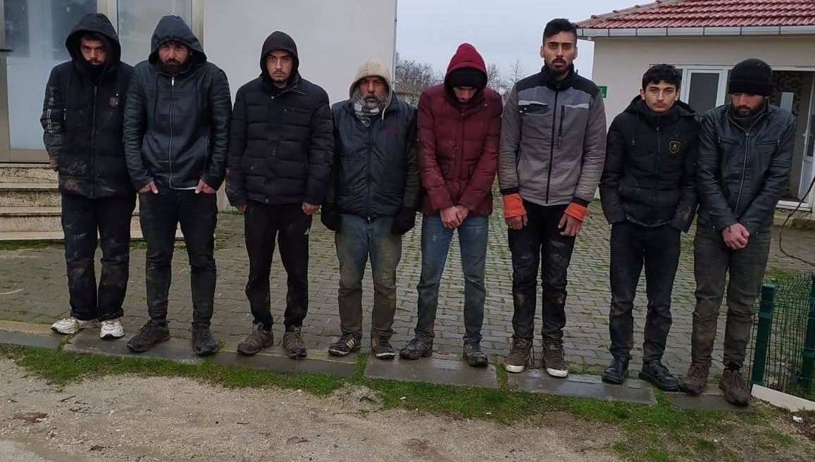 Kırklareli'nde 11 kaçak göçmen yakalandı